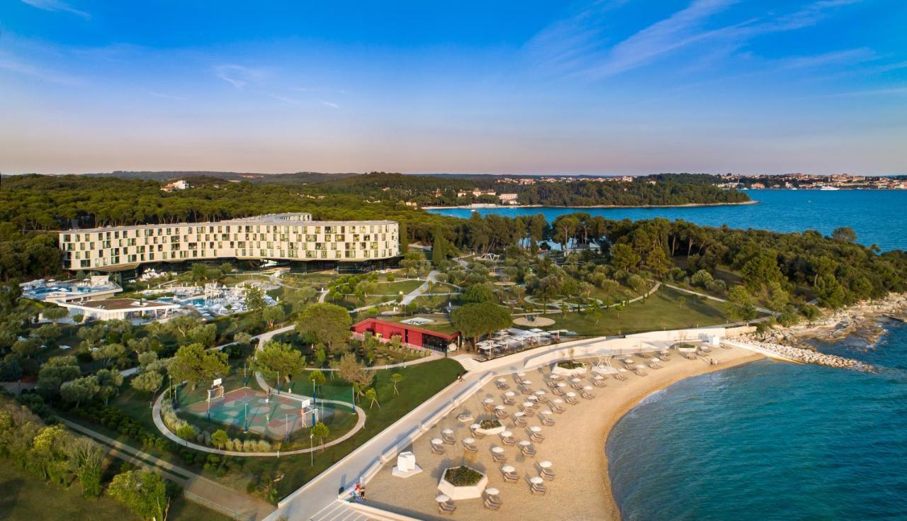 Maistra Select Family Hotel Amarin Rovinj Exterior photo
