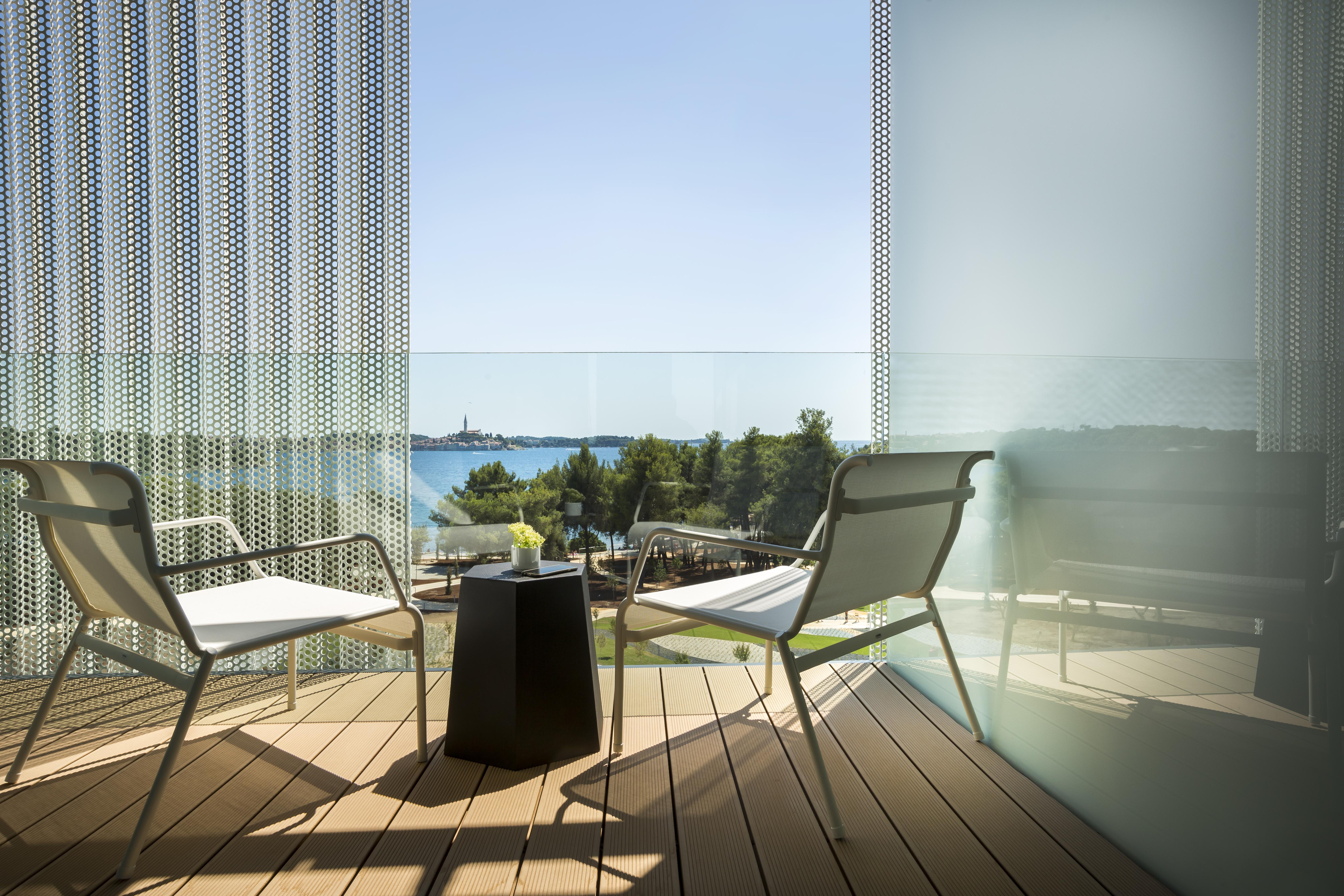 Maistra Select Family Hotel Amarin Rovinj Exterior photo